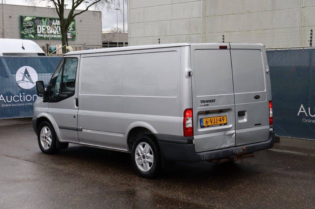 Sonstige Transporttechnik des Typs Ford Transit 260S, Gebrauchtmaschine in Antwerpen (Bild 4)