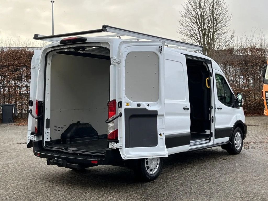 Sonstige Transporttechnik a típus Ford Transit 350 2.0 TDCI L3H2 / Camera / Cruise control / Navi / Air, Gebrauchtmaschine ekkor: Ammerzoden (Kép 4)