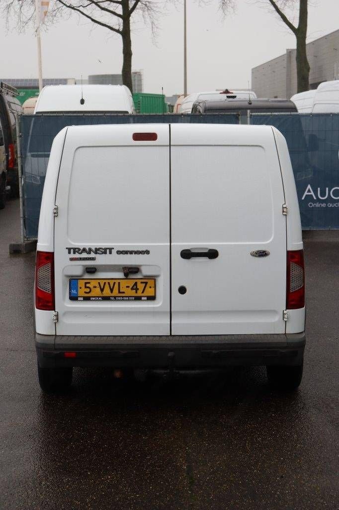 Sonstige Transporttechnik des Typs Ford Transit Connect, Gebrauchtmaschine in Antwerpen (Bild 5)