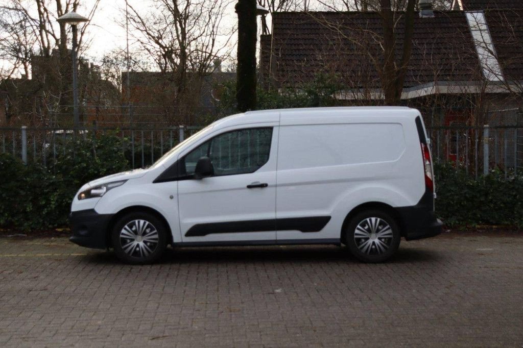 Sonstige Transporttechnik des Typs Ford Transit Connect, Gebrauchtmaschine in Antwerpen (Bild 2)