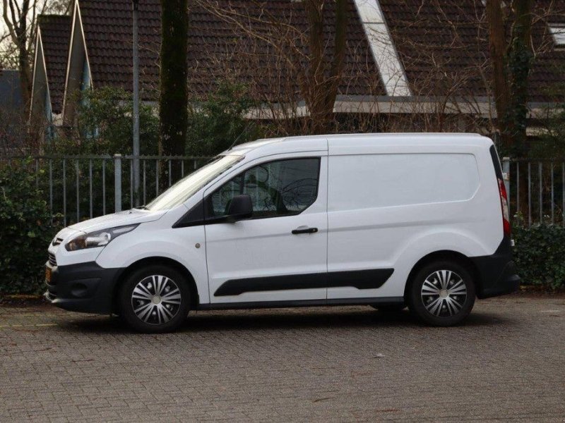 Sonstige Transporttechnik des Typs Ford Transit Connect, Gebrauchtmaschine in Antwerpen