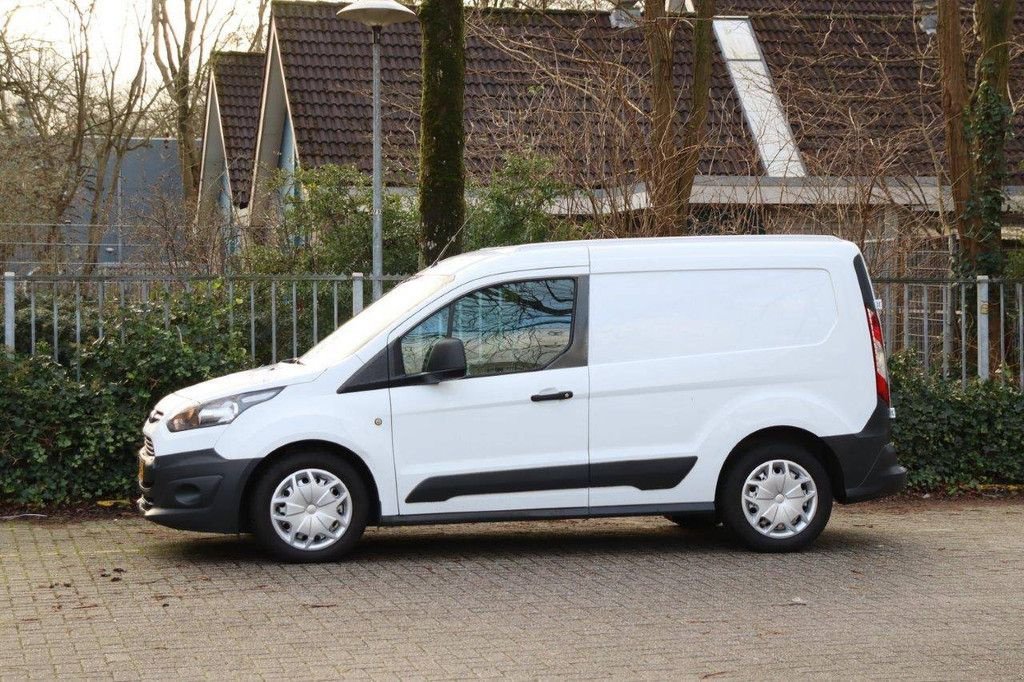 Sonstige Transporttechnik des Typs Ford Transit Connect, Gebrauchtmaschine in Antwerpen (Bild 1)