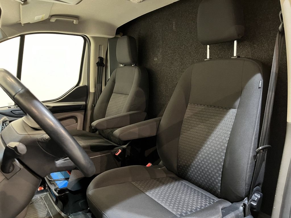 Sonstige Transporttechnik des Typs Ford Transit Custom 2.0 TDCI L2H1 Trend / Euro 6 / Airco / PDC / Crui, Gebrauchtmaschine in GRONINGEN (Bild 9)