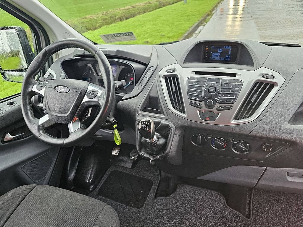 Sonstige Transporttechnik van het type Ford Transit Custom l2h1 airco trekhaak!, Gebrauchtmaschine in Vuren (Foto 9)