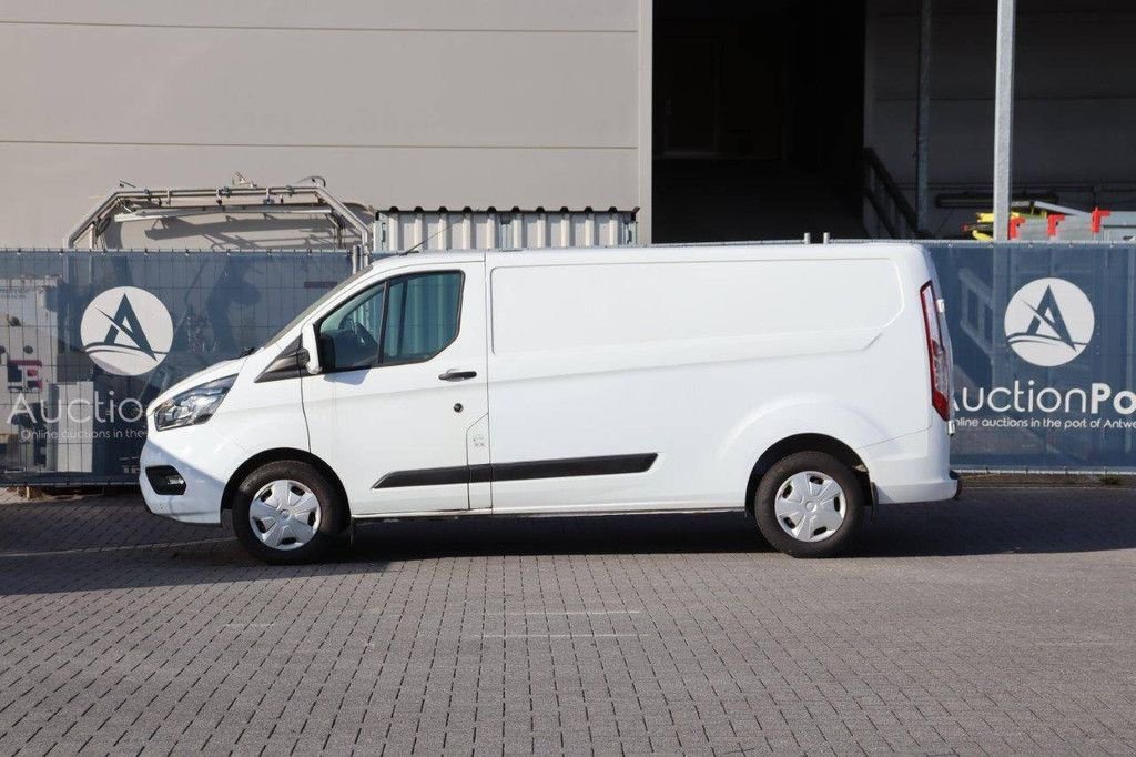 Sonstige Transporttechnik du type Ford Transit Custom, Gebrauchtmaschine en Antwerpen (Photo 2)