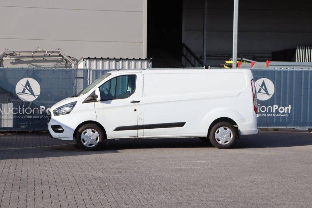 Sonstige Transporttechnik of the type Ford Transit Custom, Gebrauchtmaschine in Antwerpen (Picture 1)