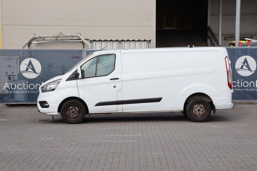 Sonstige Transporttechnik des Typs Ford Transit Custom, Gebrauchtmaschine in Antwerpen (Bild 2)