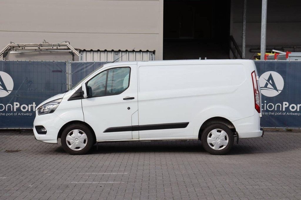 Sonstige Transporttechnik des Typs Ford Transit Custom, Gebrauchtmaschine in Antwerpen (Bild 2)