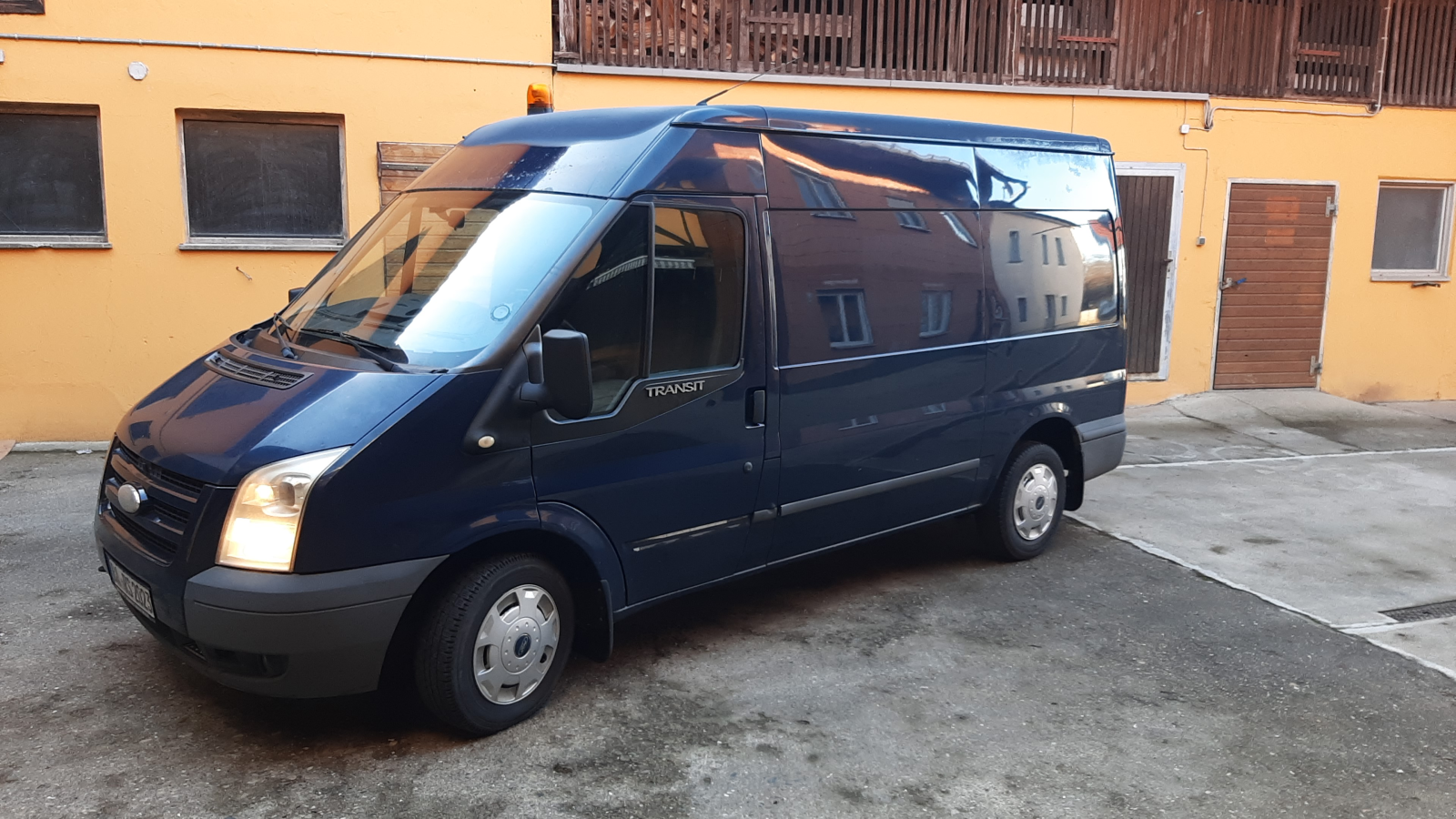 Sonstige Transporttechnik del tipo Ford Transit, Gebrauchtmaschine en Wiesengiech (Imagen 1)