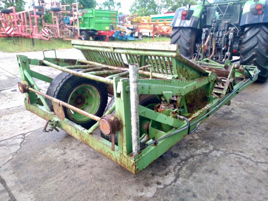 Sonstige Transporttechnik typu Fortschritt Steinsammler, Gebrauchtmaschine v Liebenwalde (Obrázek 12)