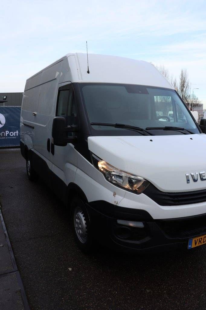 Sonstige Transporttechnik des Typs Iveco 35S16, Gebrauchtmaschine in Antwerpen (Bild 7)