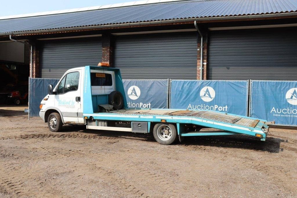 Sonstige Transporttechnik des Typs Iveco 40c11, Gebrauchtmaschine in Antwerpen (Bild 3)