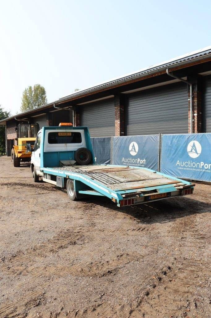 Sonstige Transporttechnik du type Iveco 40c11, Gebrauchtmaschine en Antwerpen (Photo 4)