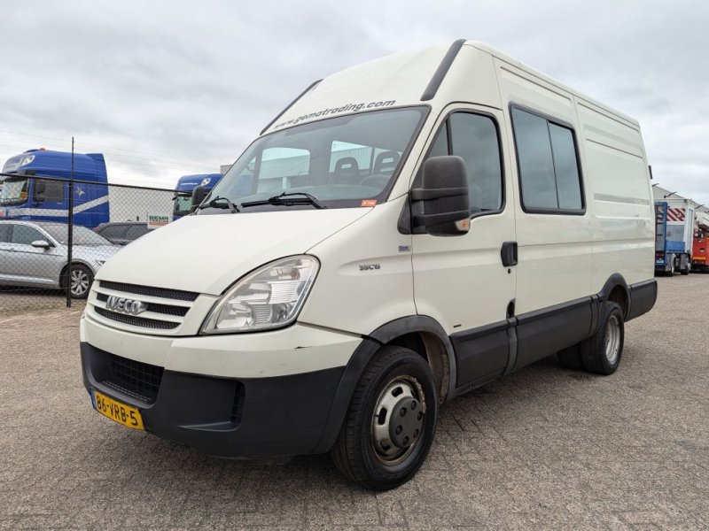 Sonstige Transporttechnik typu Iveco Daily 35C15 Euro4 Bestelbus L2H2 - 6 persoons - Automaat - Trekh, Gebrauchtmaschine v Oud Gastel (Obrázok 1)