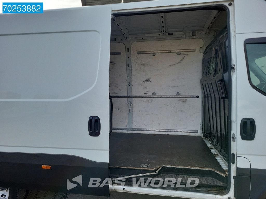 Sonstige Transporttechnik des Typs Iveco Daily 35C16 Automaat Dubbellucht Lang L3H2 L4H2 Airco Euro6 3500, Gebrauchtmaschine in Veghel (Bild 8)