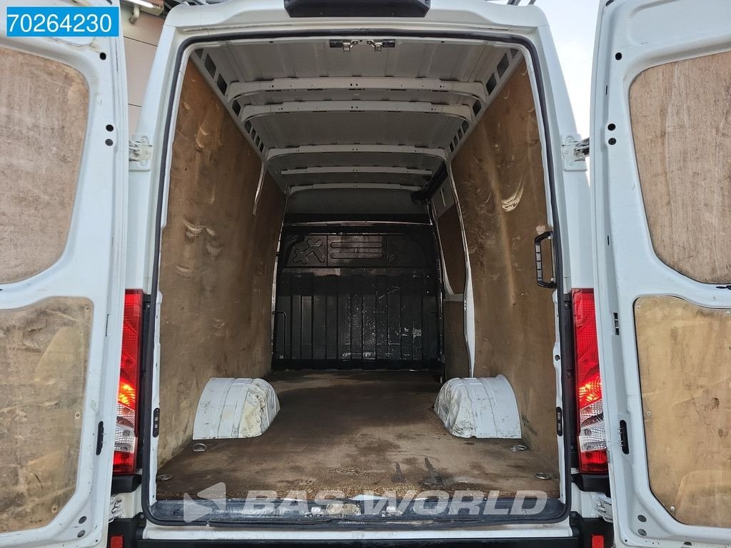 Sonstige Transporttechnik van het type Iveco Daily 35C17 3.0L Automaat L2H2 Dubbellucht 3500kg trekhaak Imper, Gebrauchtmaschine in Veghel (Foto 8)