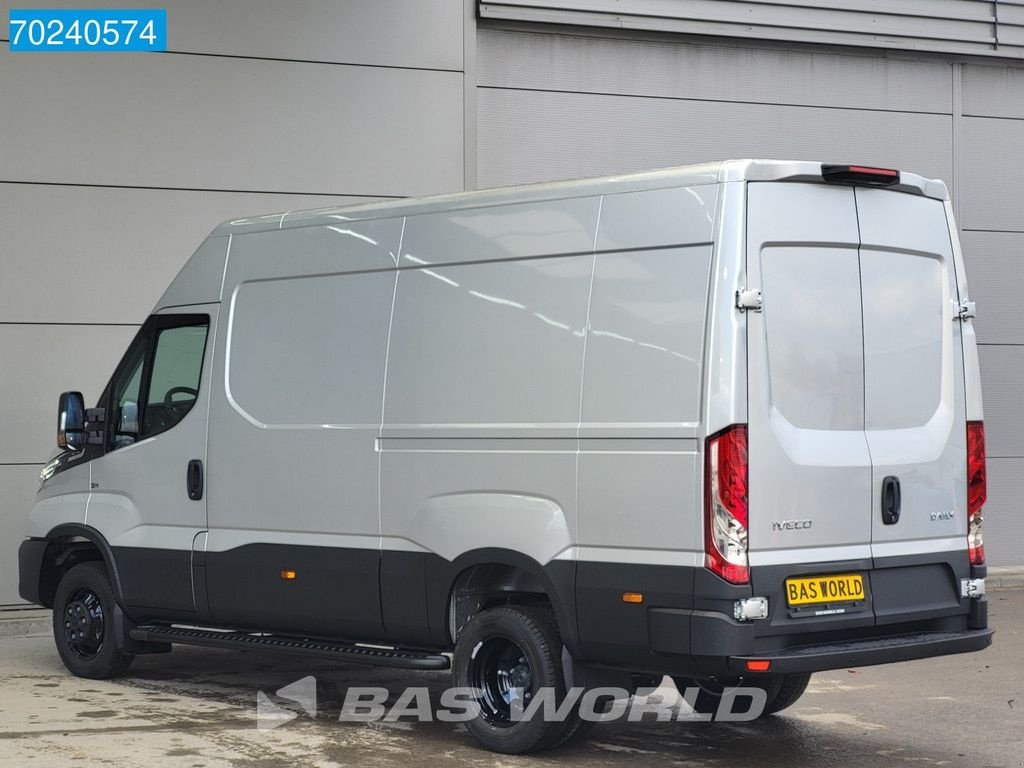 Sonstige Transporttechnik of the type Iveco Daily 35C18 180PK 3.0L Black Edition 2025 model ACC LED Camera N, Neumaschine in Veghel (Picture 2)