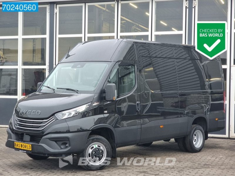 Sonstige Transporttechnik del tipo Iveco Daily 35C18 180PK Automaat Dubbellucht L2H2 ACC Navi Camera 12m3, Neumaschine In Veghel (Immagine 1)