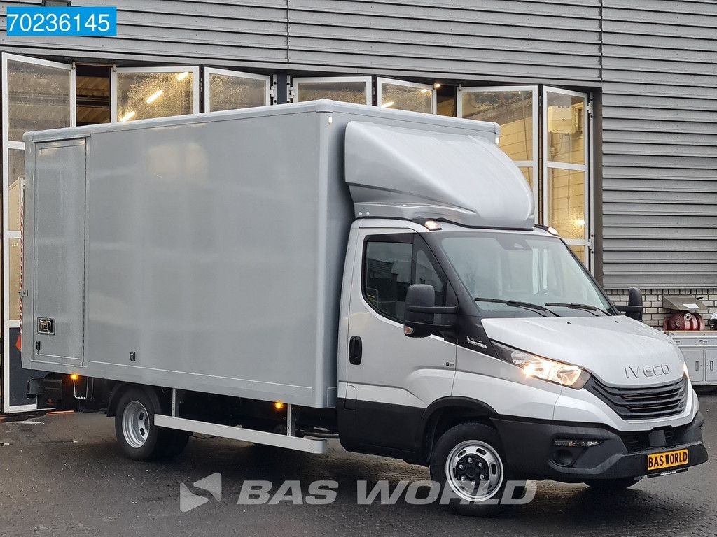 Sonstige Transporttechnik a típus Iveco Daily 35C18 2025 MODEL 3.0L Automaat 1000kg Laadklep ACC Navi Ai, Neumaschine ekkor: Veghel (Kép 10)