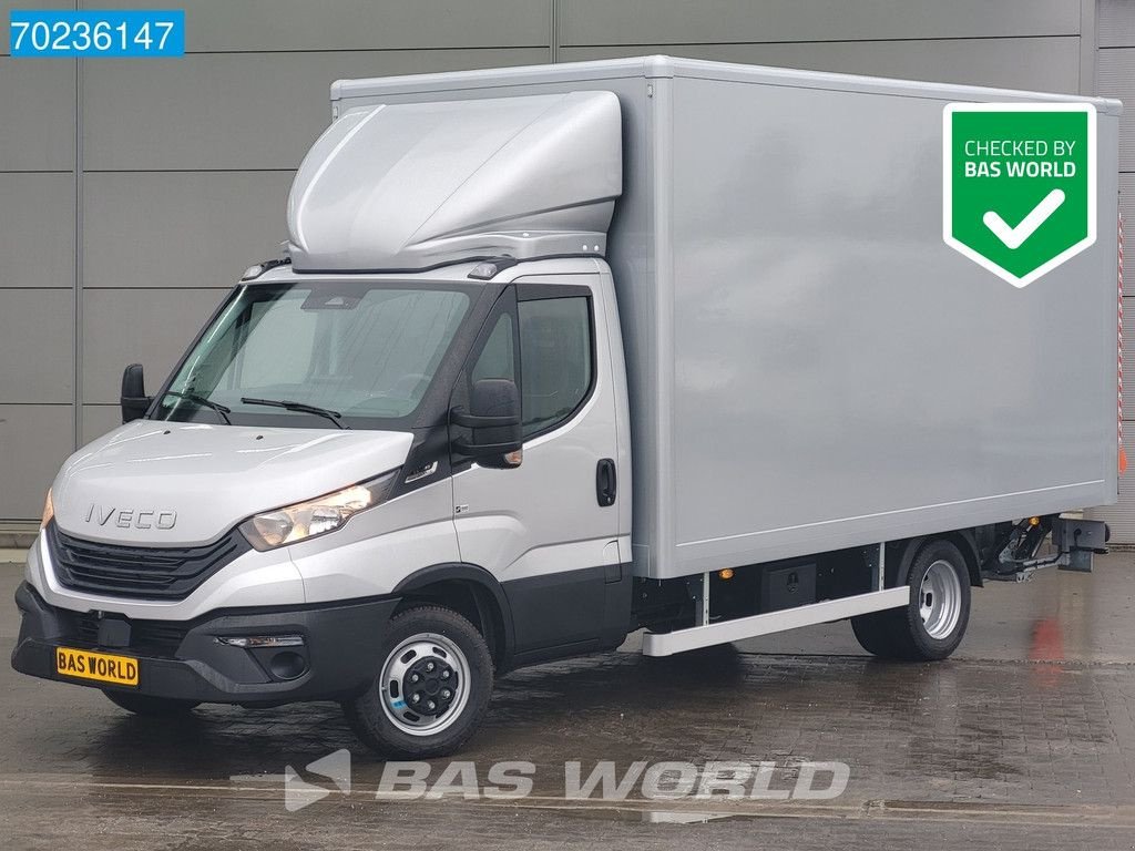 Sonstige Transporttechnik del tipo Iveco Daily 35C18 2025 MODEL Automaat 1000kg Laadklep ACC Navi Airco Z, Neumaschine In Veghel (Immagine 1)