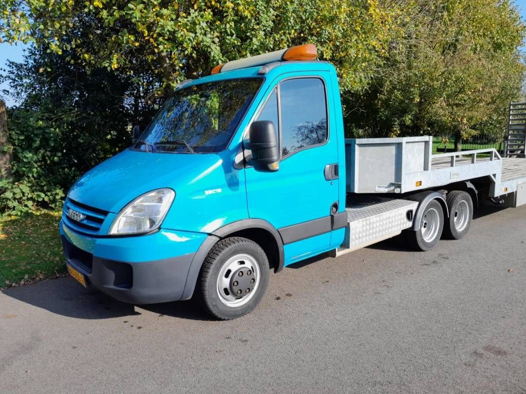 Sonstige Transporttechnik van het type Iveco Daily 35C18 BE combi oplegger 10200 KG laadverm, Gebrauchtmaschine in Ederveen (Foto 9)