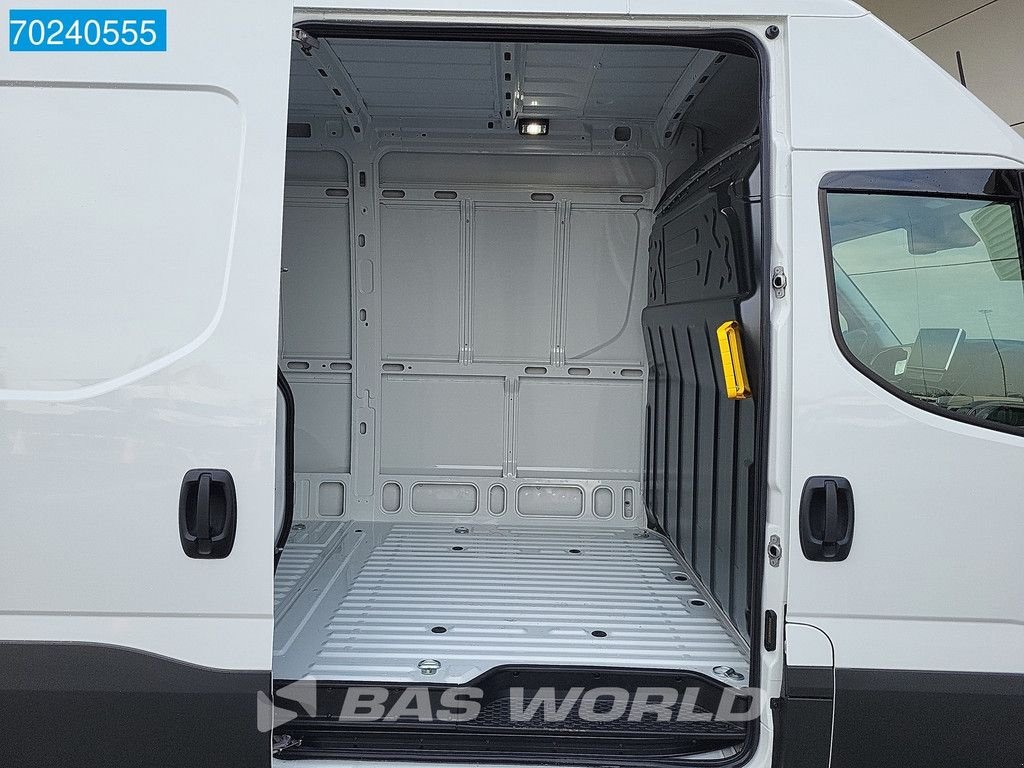 Sonstige Transporttechnik от тип Iveco Daily 35C21 3.0L 210PK Automaat Dubbellucht L2H2 LED ACC Navi Ca, Neumaschine в Veghel (Снимка 9)