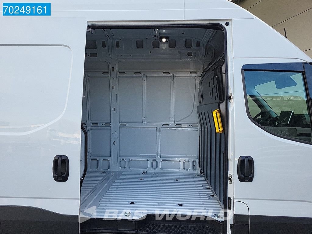 Sonstige Transporttechnik типа Iveco Daily 35C21 3.0L Automaat 19.6m3 XXL LED ACC Navi Camera Trekhaa, Neumaschine в Veghel (Фотография 9)