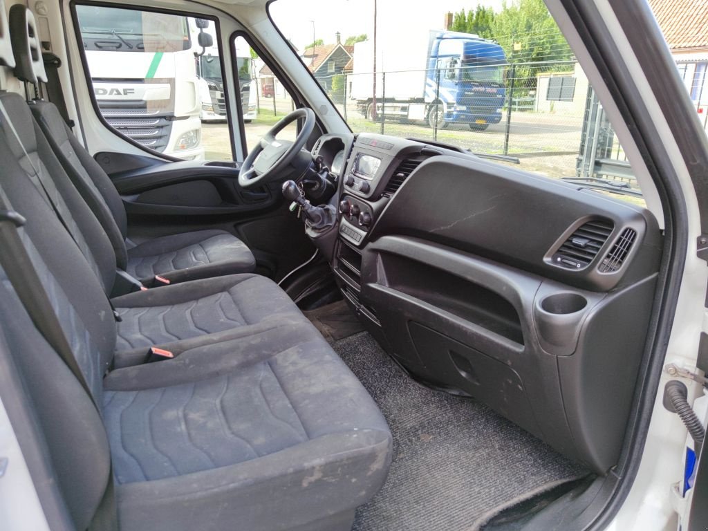 Sonstige Transporttechnik του τύπου Iveco Daily 35S12 Euro6 - Bestelbus L2 H2 - Handgeschakeld - Airco (A1, Gebrauchtmaschine σε Oud Gastel (Φωτογραφία 8)