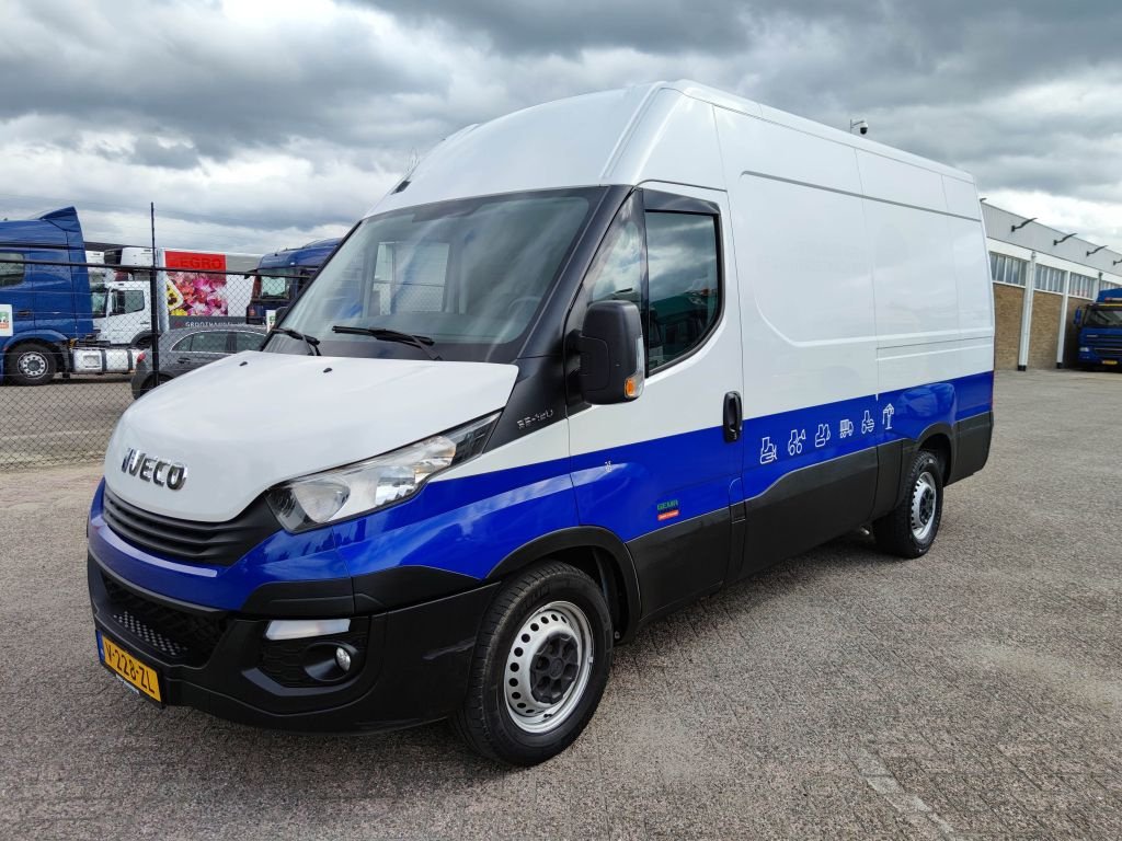 Sonstige Transporttechnik des Typs Iveco Daily 35S12 Euro6 - Bestelbus L2 H2 - Handgeschakeld - Airco (A1, Gebrauchtmaschine in Oud Gastel (Bild 1)