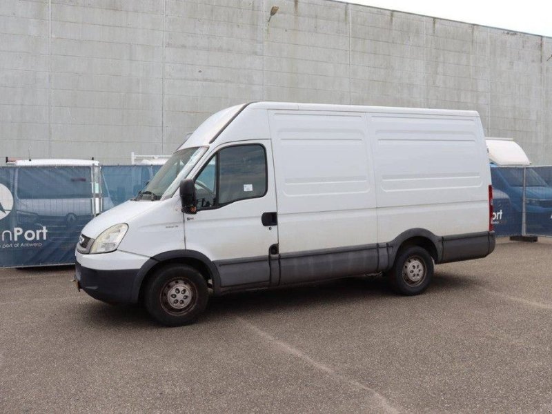 Sonstige Transporttechnik типа Iveco Daily 35S13V, Gebrauchtmaschine в Antwerpen (Фотография 1)