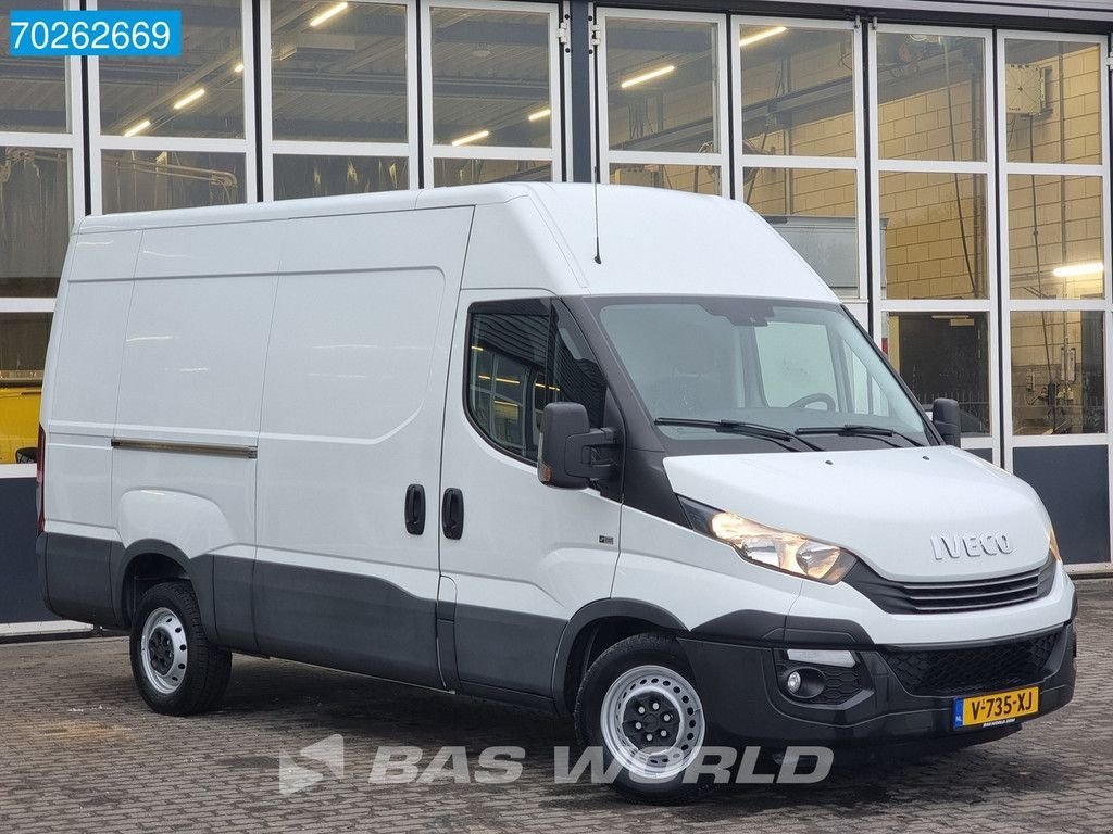 Sonstige Transporttechnik Türe ait Iveco Daily 35S14 Automaat Euro6 L2H2 Trekhaak Airco Cruise Camera Nav, Gebrauchtmaschine içinde Veghel (resim 3)