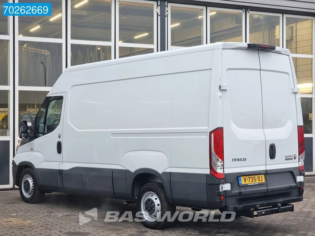 Sonstige Transporttechnik от тип Iveco Daily 35S14 Automaat Euro6 L2H2 Trekhaak Airco Cruise Camera Nav, Gebrauchtmaschine в Veghel (Снимка 2)