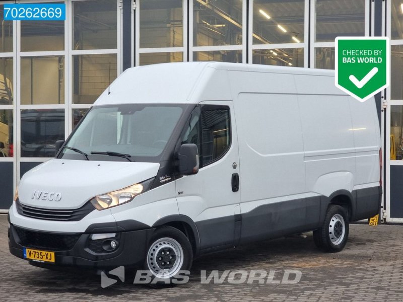 Sonstige Transporttechnik типа Iveco Daily 35S14 Automaat Euro6 L2H2 Trekhaak Airco Cruise Camera Nav, Gebrauchtmaschine в Veghel (Фотография 1)