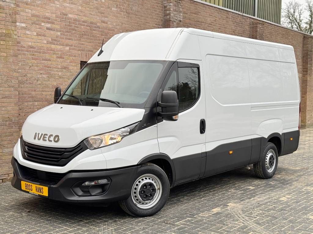 Sonstige Transporttechnik tipa Iveco Daily 35S14 - L2H2 Climate Cruise Bluetooth 3500kg, Gebrauchtmaschine u Veldhoven (Slika 1)