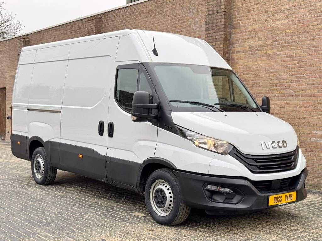 Sonstige Transporttechnik tipa Iveco Daily 35S14 - L2H2 Climate Cruise Bluetooth 3500kg, Gebrauchtmaschine u Veldhoven (Slika 4)