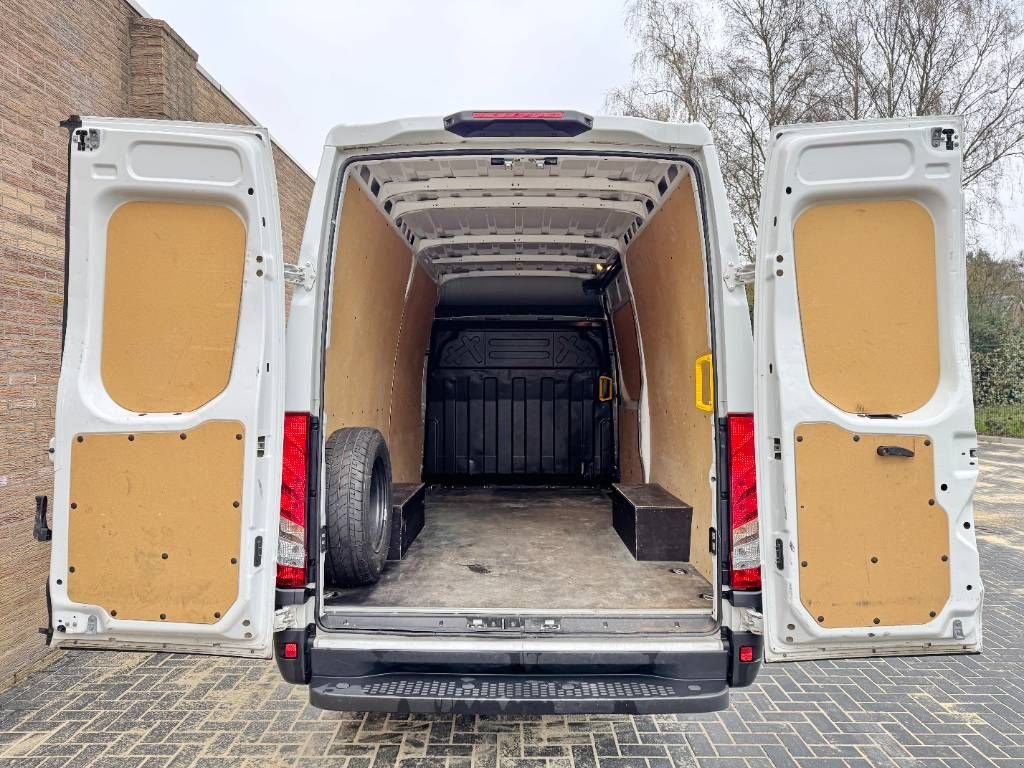 Sonstige Transporttechnik tipa Iveco Daily 35S14 - L2H2 Climate Cruise Bluetooth 3500kg, Gebrauchtmaschine u Veldhoven (Slika 8)