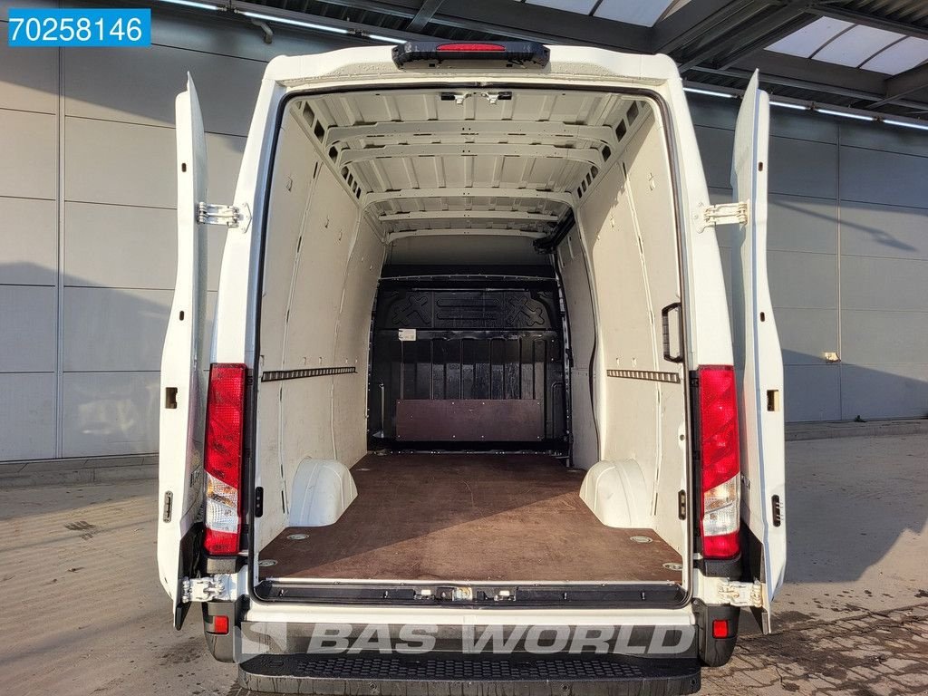 Sonstige Transporttechnik du type Iveco Daily 35S16 160PK L2H2 Airco Parkeersensoren Euro6 3500kg trekge, Gebrauchtmaschine en Veghel (Photo 8)