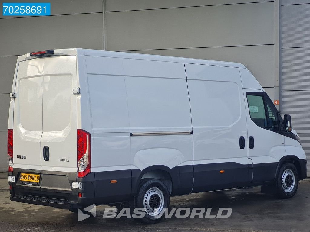 Sonstige Transporttechnik typu Iveco Daily 35S16 160PK L2H2 Airco Parkeersensoren Euro6 3500kg trekge, Gebrauchtmaschine w Veghel (Zdjęcie 10)