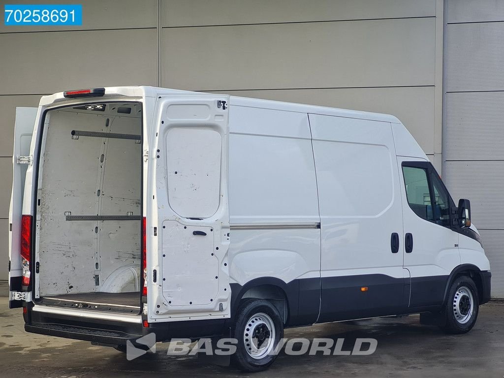 Sonstige Transporttechnik des Typs Iveco Daily 35S16 160PK L2H2 Airco Parkeersensoren Euro6 3500kg trekge, Gebrauchtmaschine in Veghel (Bild 3)