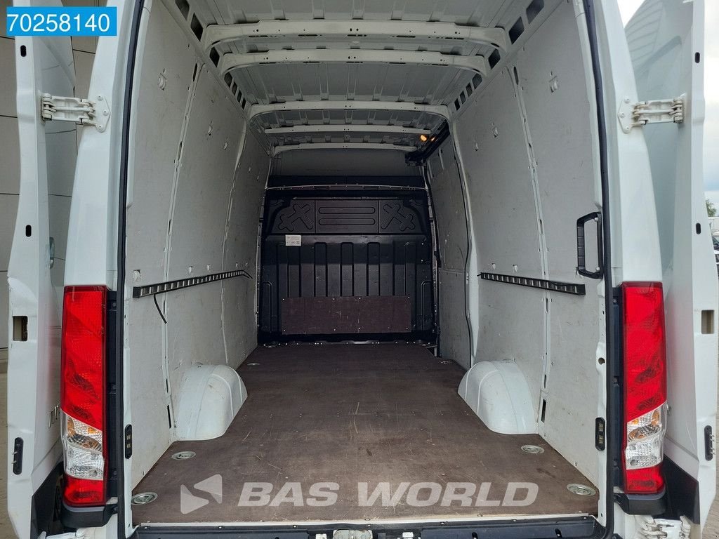 Sonstige Transporttechnik du type Iveco Daily 35S16 160PK L2H2 Airco Parkeersensoren Euro6 3500kg trekge, Gebrauchtmaschine en Veghel (Photo 5)