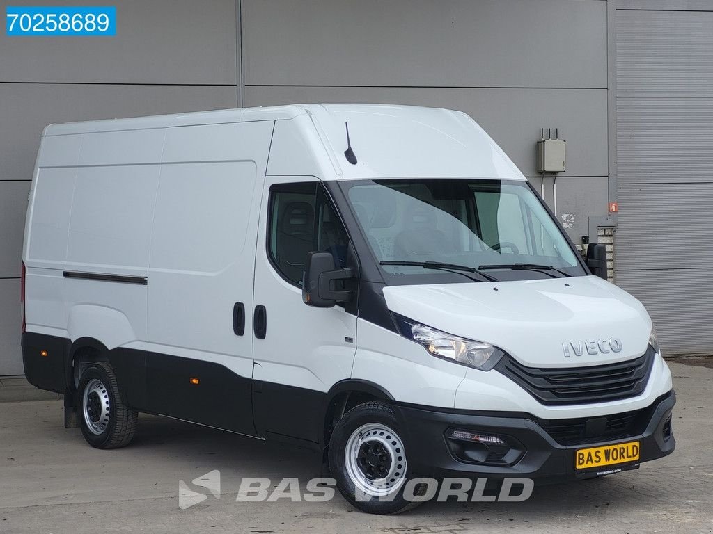 Sonstige Transporttechnik des Typs Iveco Daily 35S16 160PK L2H2 Airco Parkeersensoren Euro6 3500kg trekge, Gebrauchtmaschine in Veghel (Bild 3)