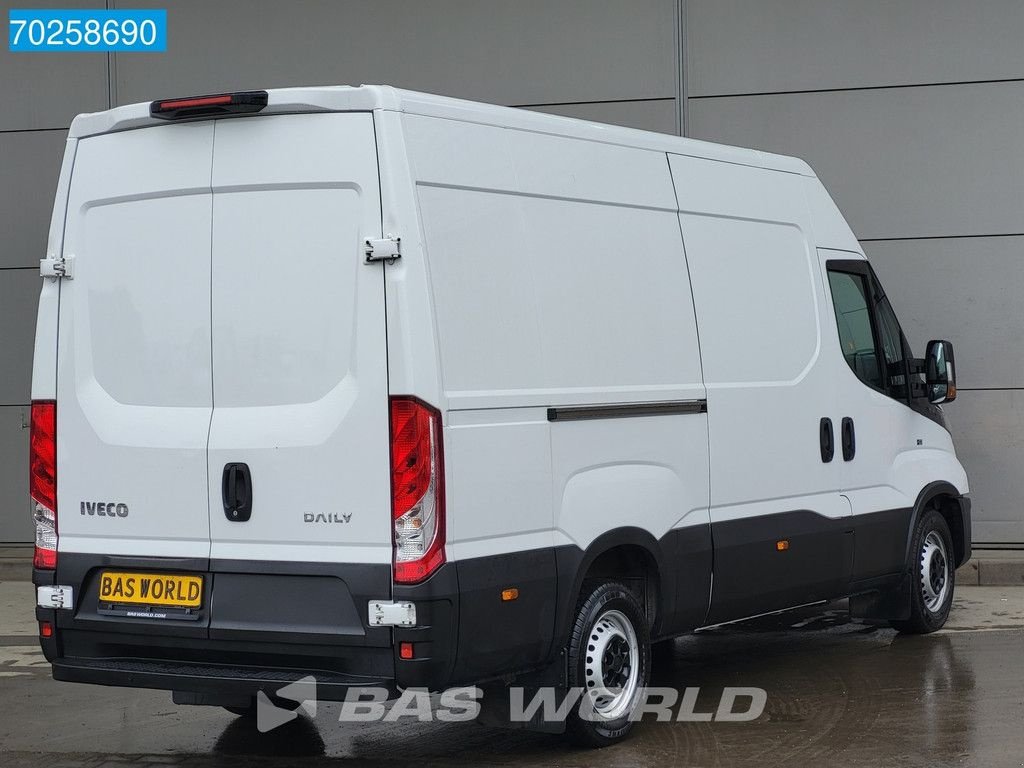 Sonstige Transporttechnik tip Iveco Daily 35S16 160PK L2H2 Airco Parkeersensoren Euro6 3500kg trekge, Gebrauchtmaschine in Veghel (Poză 9)