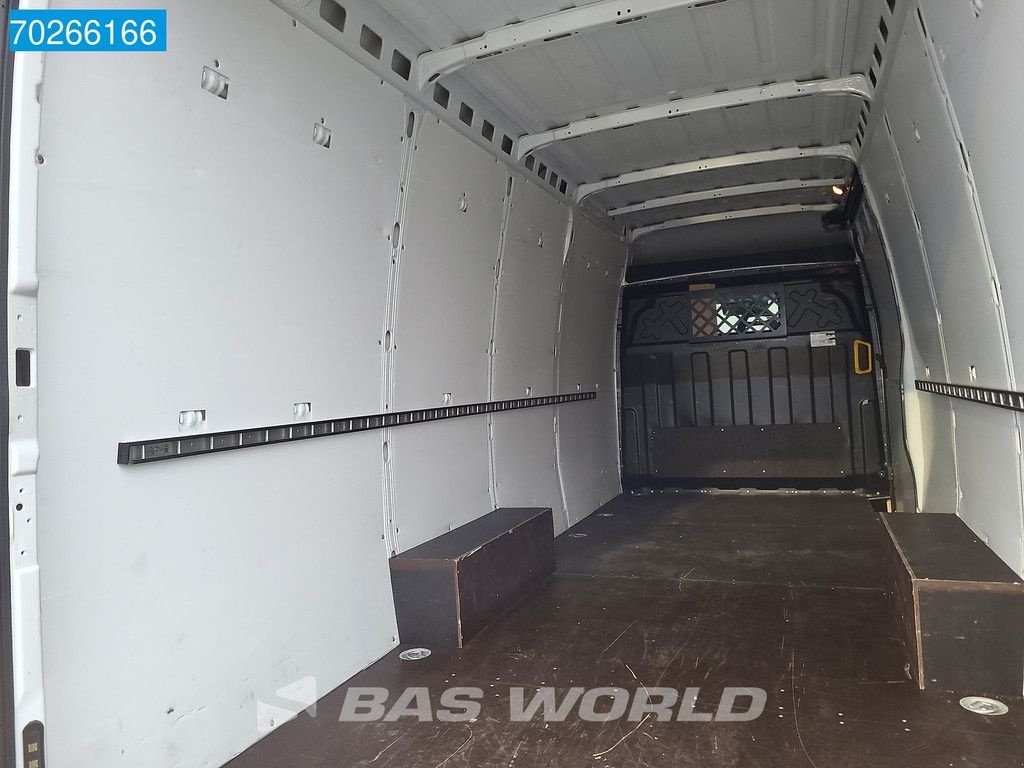 Sonstige Transporttechnik van het type Iveco Daily 35S16 Automaat 14.000KM Trekhaak L3H2 Camera Airco Parkeer, Gebrauchtmaschine in Veghel (Foto 5)