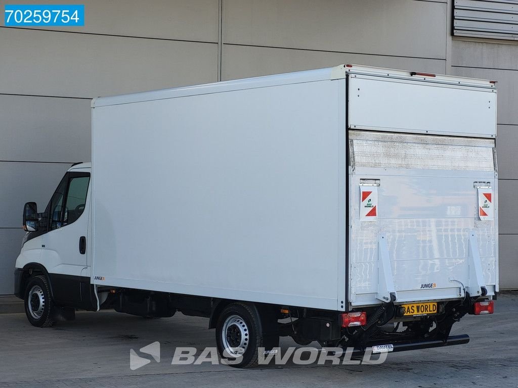 Sonstige Transporttechnik van het type Iveco Daily 35S16 Bakwagen Laadklep Automaat Meubelbak Airco Cruise Ko, Gebrauchtmaschine in Veghel (Foto 2)