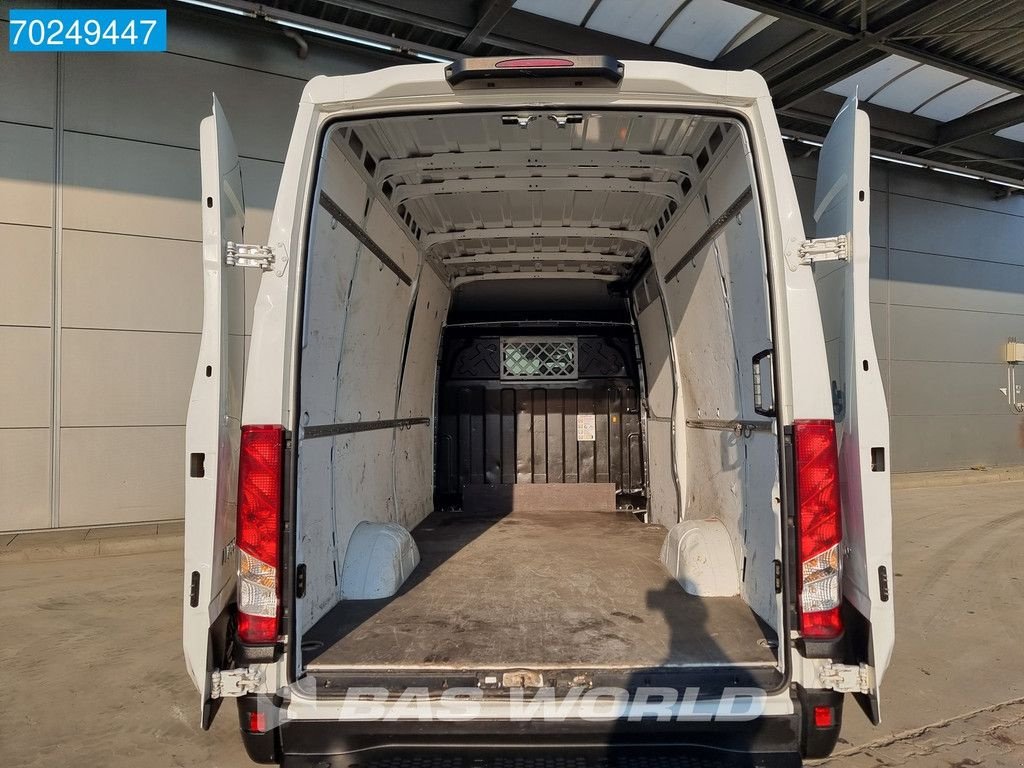 Sonstige Transporttechnik of the type Iveco Daily 35S16 L2H2 3500kg trekgewicht Airco Euro6 Parkeersensoren, Gebrauchtmaschine in Veghel (Picture 8)