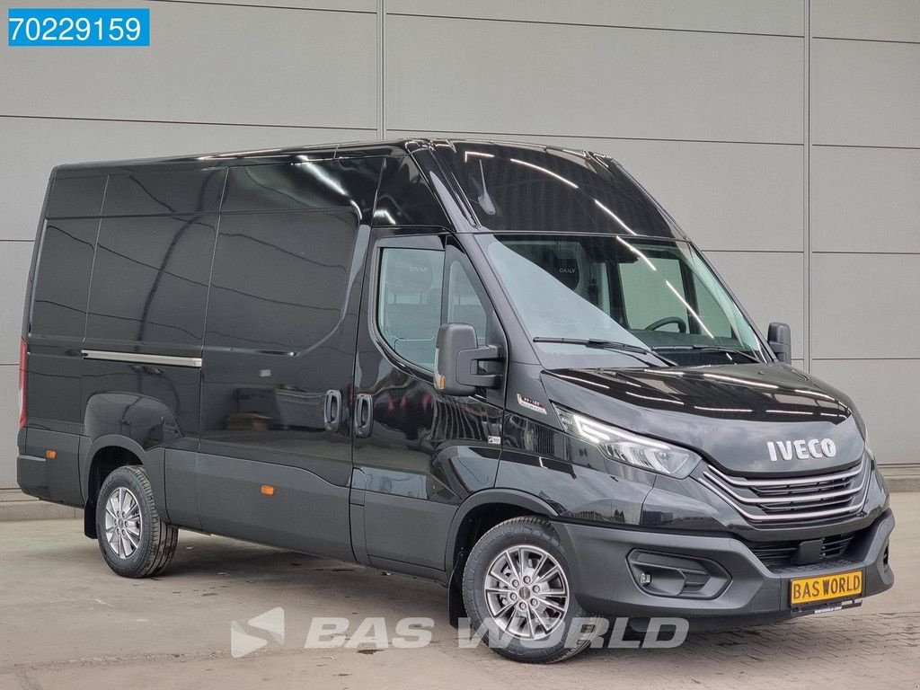 Sonstige Transporttechnik tip Iveco Daily 35S18 3.0 Automaat L2H2 ACC Navi LED 3500KG Trekgewicht 12, Neumaschine in Veghel (Poză 3)