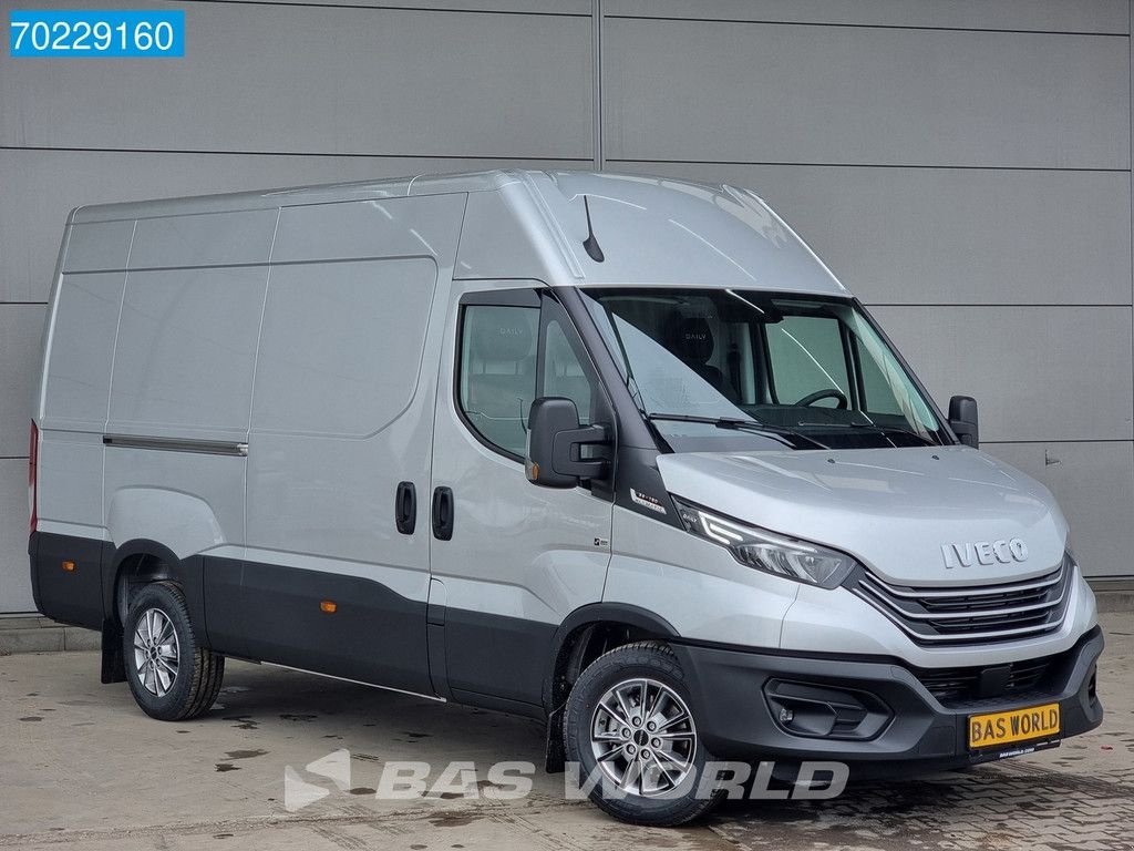 Sonstige Transporttechnik Türe ait Iveco Daily 35S18 3.0L Automaat L2H2 ACC Navi Camera LED LM velgen 12m, Neumaschine içinde Veghel (resim 3)