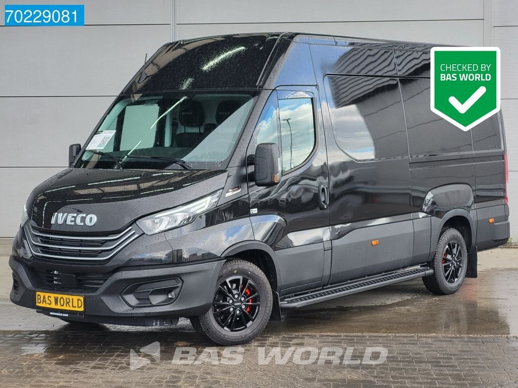 Sonstige Transporttechnik des Typs Iveco Daily 35S18 3.0L Automaat L2H2 LED ACC Navi Camera LM Velgen 12m, Neumaschine in Veghel (Bild 1)