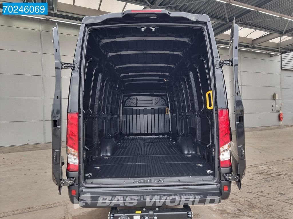 Sonstige Transporttechnik typu Iveco Daily 35S18 3.0L Automaat L3H2 ACC Navi LED Camera Trekhaak L4H2, Neumaschine w Veghel (Zdjęcie 8)