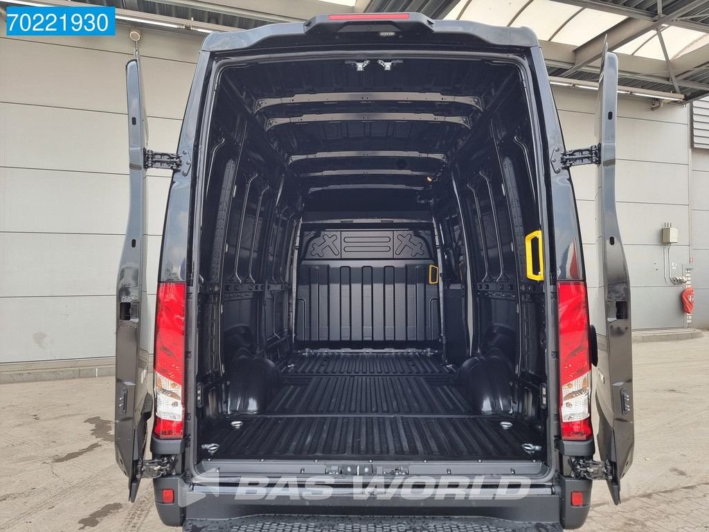 Sonstige Transporttechnik tipa Iveco Daily 35S18 35S18 3.0 Black ACC Navi LED 3500KG Trekgewicht 12m3, Neumaschine u Veghel (Slika 3)